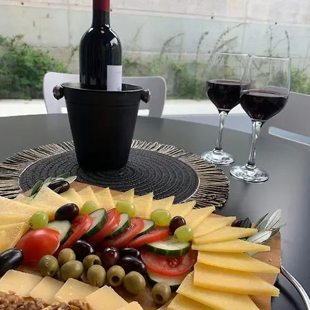 Lina Apartman Krvavica