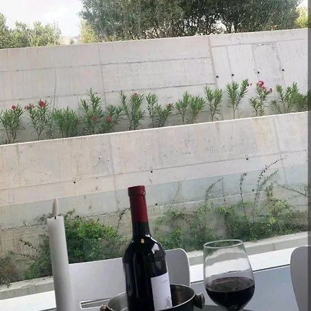 Lina Apartman
